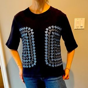 YARNZ navy embroidered sweatshirt in excellent condition.